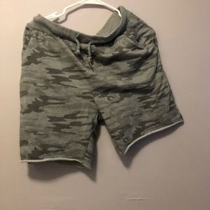 Camo sweat pants shorts
